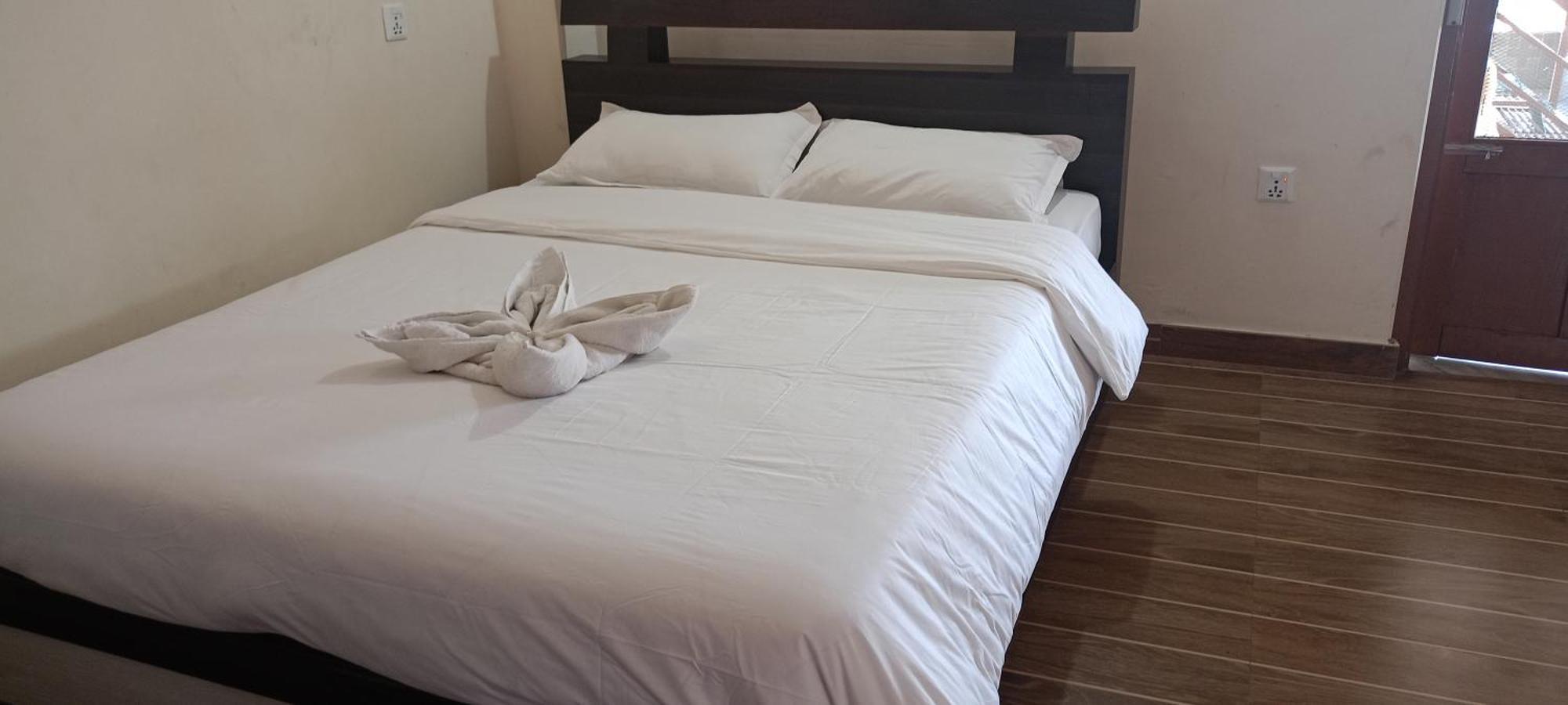 Pokhara Metro Eco Hotel Zimmer foto
