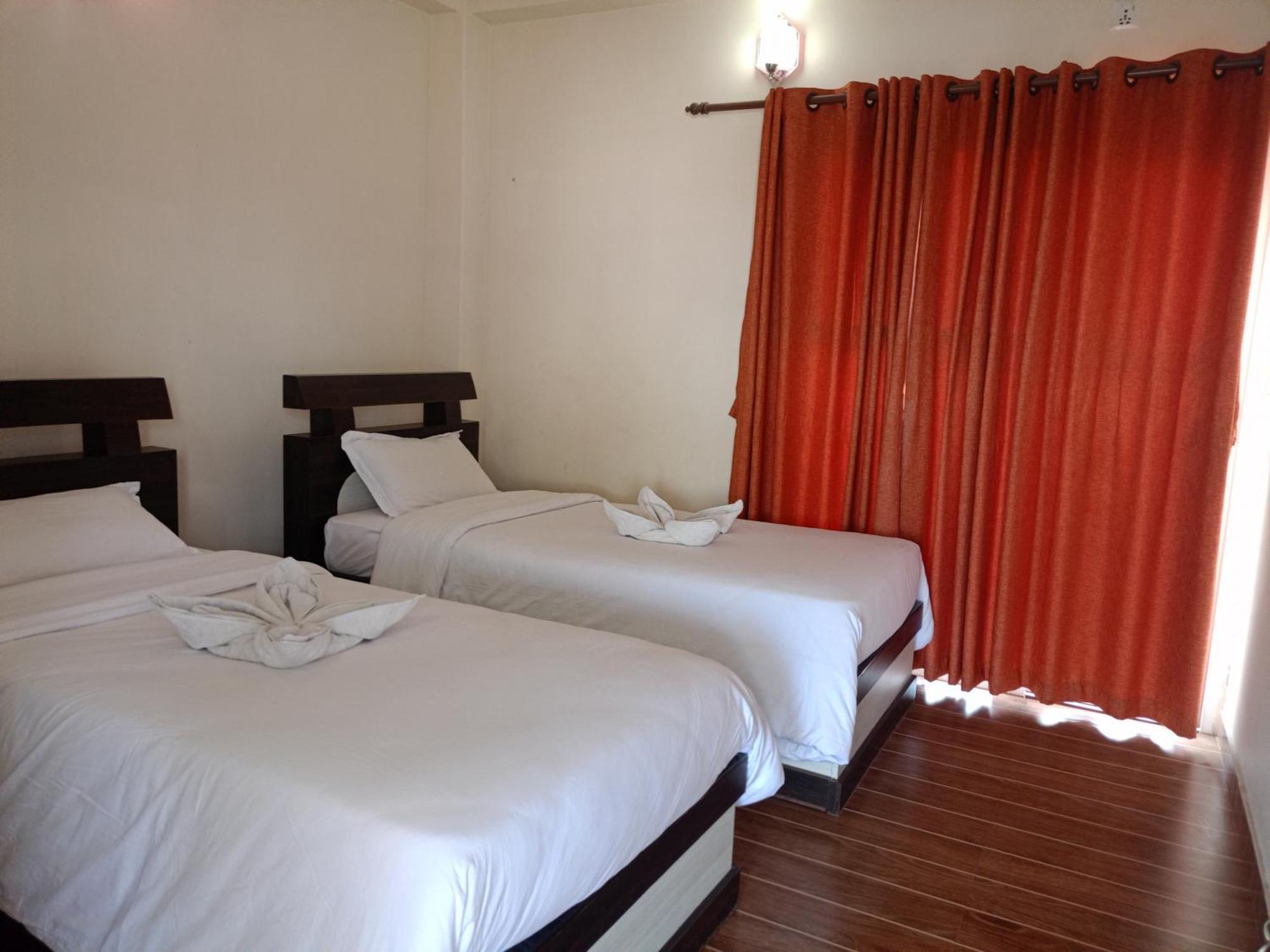 Pokhara Metro Eco Hotel Exterior foto